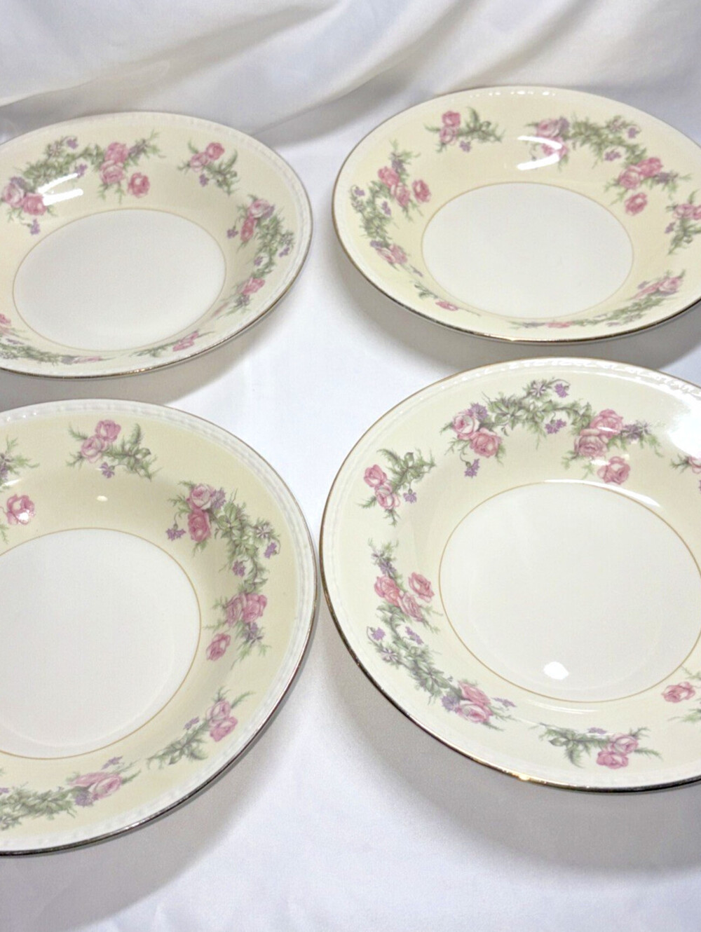 VTG Homer Laughlin Georgian China Heather Rose Lot of 4 Egg Shell 8" Bowl 1940's
